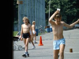 0DIA 1985 RAVA PUPS 1